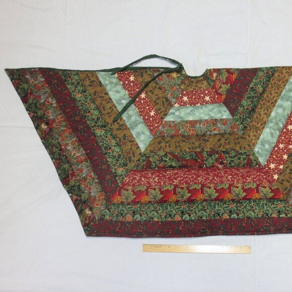 Handmade Quilted Patchwork Christmas Tree Skirt 47.5” Nostalgic Vintage Country - Picture 4 of 9